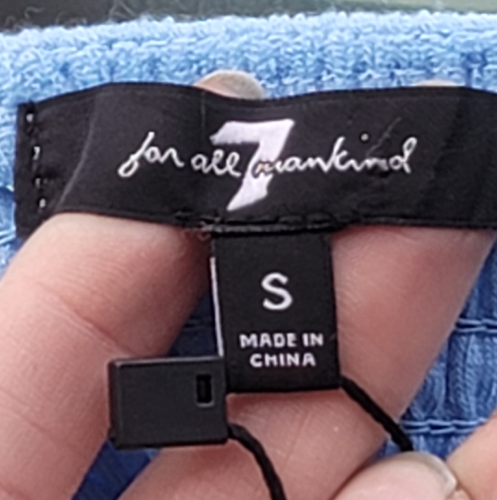 NWT 7 For All Mankind Terry Cloth Crop Top in Light Blue Size Small - Picture 3 of 6